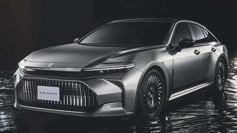 Представлен люксовый седан Toyota Crown 2024: водород, бензиновый гибрид и возможность подключать тостер, чайник или обычный телевизор